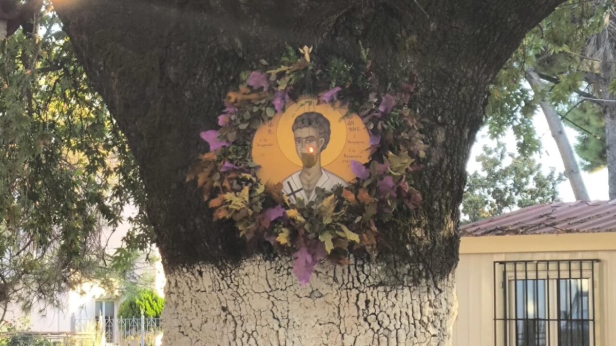 Ο Άγιος Ιωάννης ο Βραχωρίτης τιμάται στις 23/09 ενώ την παραμονή κόσμος συμμετείχε στην Ακολουθία του Εσπερινού στον Άγιο Δημήτριο.