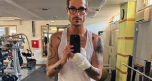 Ο Άρης Μουγκοπέτρος είχε έναν διάλογο με τον καταξιωμένο Μεσολογγίτη Νίκο Αλιάγα με αφορμή την περιπέτεια της υγείας του.