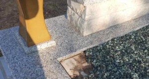 Στην Αβόρανη Αγρινίου ο Πρόεδρος της Κοινότητας Κ. Παπανίκος αναφέρει πως προκλήθηκαν φθορές στον τάφο του Ιερέα Κων/νου Λαμπράκη.