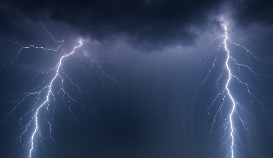 Στη Δυτική Ελλάδα αναμένεται ισχυρή κακοκαιρία - Στην Αιτωλοακαρνανία και τις γύρω περιοχές εστάλη έκτακτο μήνυμα του 112.