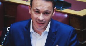 Ο Μίλτος Ζαμπάρας τόνισε πως η «Κτηνοτροφία σε κατάρρευση - Η Βουλή οφείλει να συνεδριάσει άμεσα για την Ευλογιά».