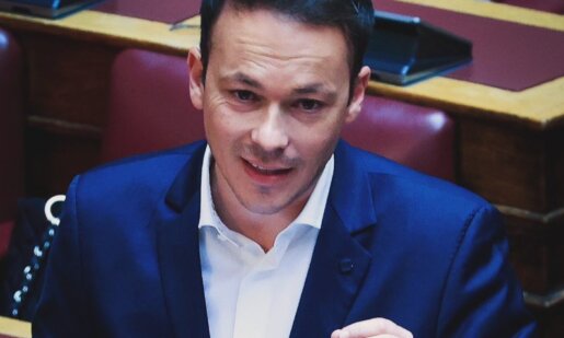 Ο Μίλτος Ζαμπάρας σε τοποθέτηση σχετικά με τα 100 χαμένα εκατομμύρια είπε πως «το Ταμείο Ανάκαμψης γίνεται... ταμείο απωλειών».