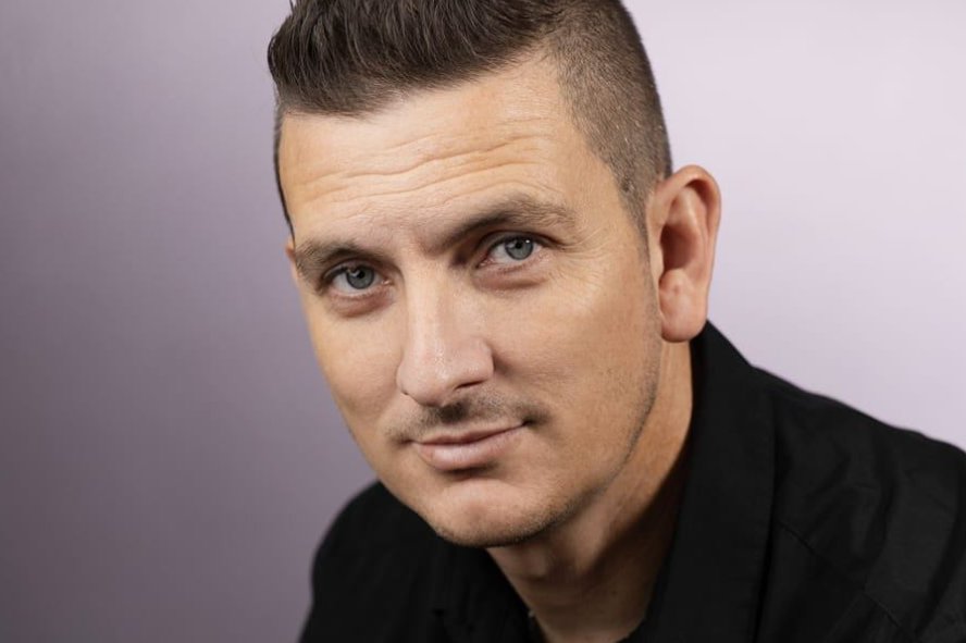 Ο Νίκος Παπανικολάου, Αντιδήμαρχος Ι.Π. Μεσολογγίου, περνά δύσκολες ώρες καθώς έφυγε από τη ζωή σε ηλικία 72 ετών ο πεθερός του Άλκης.