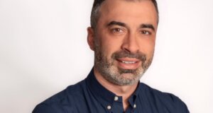 Ο Δήμος Αγρινίου και συγκεκριμένα ο Πάνος Μαρνέζος τοποθετήθηκε για τα ψέματα και τις αλήθειες μετά την επίθεση σκύλου σε μωρό στο Πάρκο.