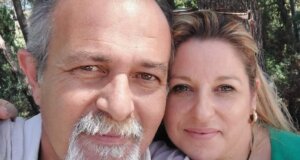 Ο Γιώργος Παυλάκης δεν είναι πλέον ανάμεσά μας, τα λόγια της συζύγου του Μεσολογγίτη εικονολήπτη στα Social Media «ραγίζουν» καρδιές.