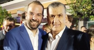 Ο Νεκτάριος Φαρμάκης είναι συγκλονισμένος από την πρόωρη απώλεια του Άρη Τηλιγάδη από τη Ναυπακτία όπως αναφέρει σε ανάρτησή του.