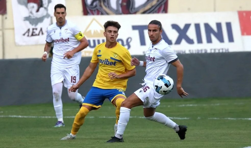 Ο Παναιτωλικός παραχωρεί με δανεισμό στα Χανιά ένα δικό του παιδί από τις Ακαδημίες - Ο Βασίλης Ράδος κάτοικος Χανίων έως το καλοκαίρι.