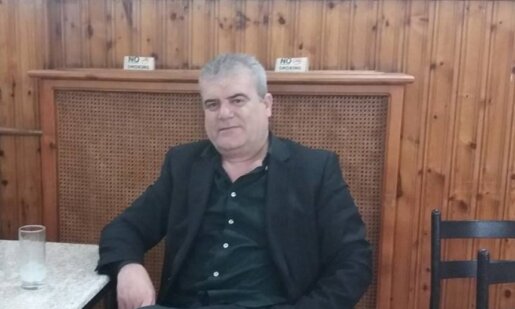 Ο Βασίλειος Τσόμπος έφυγε από τη ζωή σε ηλικία 63 ετών, ήταν Δημοτικός Υπάλληλος και οι άνθρωποι του Δήμου Αγρινίου πενθούν.