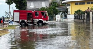 Η κακοκαιρία της Πέμπτης (02/10) επηρέασε άμεσα Αιτωλικό και Κατοχή - Κάτοικοι ζήτησαν άντληση υδάτων από τα σπίτια τους.