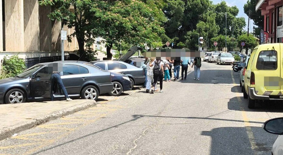 Τα Αναπηρικά Επιδόματα απασχόλησαν έντονα το Αγρίνιο, τέσσερις μήνες μετά αποφυλακίστηκε η 58χρονη Αγρινιώτισσα φερόμενη αρχηγός όπως αποκαλύπτει ο Δημήτρης Παπαδάκης και η Εφημερίδα «Συνείδηση».