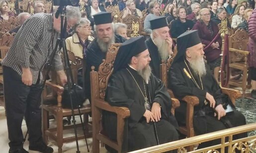 Στον Ι.Ν. Αγίου Δημητρίου Αγρινίου και με αφορμή τα «Δημήτρια Β'» ο Μητροπολίτης Ναυπάκτου Ιερόθεος παρουσίασε το νέο του βιβλίο.