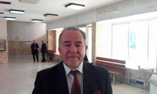 Ο Δημήτρης Νικάκης ανακοίνωσε εκ νέου υποψηφιότητα για την Προεδρία του Δικηγορικού Συλλόγου Αγρινίου, ενόψει των αρχαιρεσιών που θα διεξαχθούν στα τέλη Νοεμβρίου.