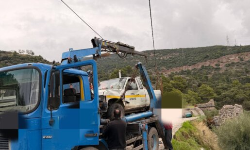 Τροχαίο σημειώθηκε την 19η Οκτωβρίου στο Κάστρο της Ναυπάκτου - Εκ θαύματος σώθηκε ο οδηγός από την εκτροπή του οχήματος του Δήμου.