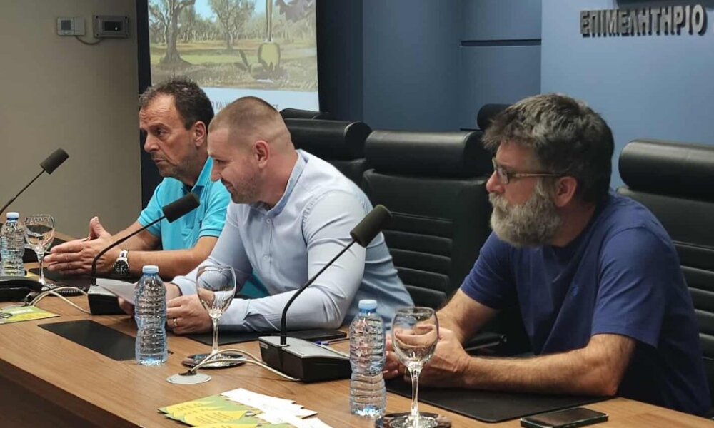 Στο Επιμελητήριο και συγκεκριμένα στο Επιμελητήριο πραγματοποιήθηκε η Ημερίδα για τις επιμολύνσεις στο Ελαιόλαδο.