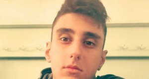 Ο Αλέξανδρος Κλουκινιώτης είναι ο 25χρονος Πατρινός που έχασε τη ζωή του στο τροχαίο στην Ε.Ο. Ναυπάκτου - Ιτέας, το πρωί της 26ης Οκτωβρίου.