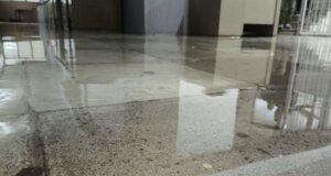 Η Ναύπακτος επηρεάστηκε αρκετά από την έντονη νεροποντή της Πέμπτης (02/10) και δημιουργήθηκαν πολλά προβλήματα - Ο Απολογισμός του Σωτήρη Καρέλη.