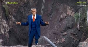 Ο Νίκος Ευαγγελάτος το απόγευμα της Τρίτης, 7 Οκτωβρίου 2025 «επισκέφθηκε» τις Φυτείες Ξηρομέρου με αφορμή την επικίνδυνη καθίζηση.