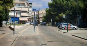 Στο Αγρίνιο την 20η Οκτωβρίου 2025 μια γυναίκα δέχθηκε επίθεση από αδέσποτα σκυλιά στη Μαβίλη, τα οποία της έσκισαν το παντελόνι και γλίτωσε τα χειρότερα γιατί τα απώθησε με ομπρέλα.