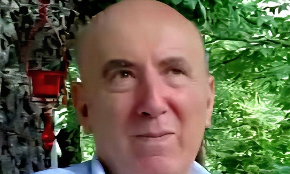 Στο Θέρμο πενθούν καθώς πέθανε σε ηλικία 71 ετών ο Στάθης Βαζούρας, το «αντίο» από τον Πρόεδρο του Δημοτικού Συμβουλίου, Νίκο Σ. Κωστακόπουλο.