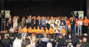 Συγκινητικό βίντεο από την εκδήλωση «Τιμούμε τους Πρωταθλητές μας» στο Αγρίνιο, με τη Χριστίνα Σταρακά να τιμά τους Αθλητές του Νομού για τις επιτυχίες τους.