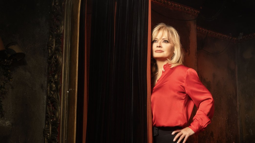 Η Πυργιώτισσα Αγγελική Νικολούλη «ραγίζει» καρδιές μιλώντας για την απώλεια της μητέρας της και το μεγάλο κενό που της άφησε αυτή η απώλεια.