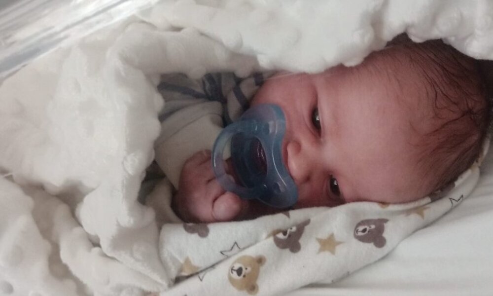 Τα ευχάριστα νέα για τα Λεπιανά Αγράφων ήρθαν μέσα από μια ιδιωτική κλινική του Αγρινίου αφού γεννήθηκε ο νεότερος κάτοικος της περιοχής, η είδηση έγινε γνωστή το μεσημέρι της 26ης Νοεμβρίου 2025.