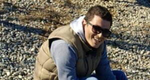 Ο Αντώνης Πελέκης του Σαράντου άφησε την τελευταία του πνοή σε ηλικία 43 ετών και στην Καμαρούλα Αγρινίου πενθούν για την απώλεια του Αστυνομικού, πατέρας 2 παιδιών.