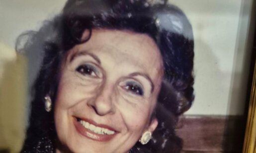 Η Χρυσάνθη Γεωργούση, χήρα Ιωάννη, άφησε την τελευταία της πνοή σε ηλικία 90 ετών με τους συγγενείς να αναφέρονται με συγκίνηση στην «αιώνια έφηβη που έφυγε για το μεγάλο ταξίδι».