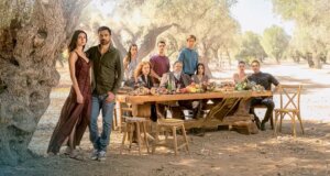 «Η Γη της Ελιάς» επέστρεψε δυναμικά στο Mega Channel με τον 5ο κύκλο - Ο Μιχάλης συλλαμβάνεται μετά το σχέδιο της Μαρουσώς - Περιλήψεις (23-28/11)