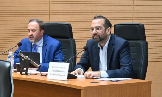 Ο Νεκτάριος Φαρμάκης αναφέρθηκε την 6η Νοεμβρίου στην ομόφωνη αντίθεση του Περιφερειακού Συμβουλίου στην απόφαση για το κλείσιμο των υποκαταστημάτων ΕΛ.ΤΑ.