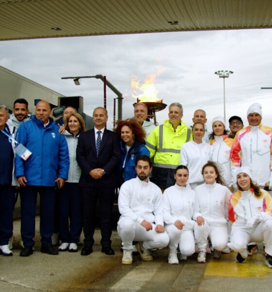 Οι Χειμερινοί Ολυμπιακοί Αγώνες 2026 πλησιάζουν και η Ολυμπιακή Φλόγα διέσχισε τη Γέφυρα Ρίου - Αντιρρίου σε μία διαδρομή δυνατών συμβολισμών.