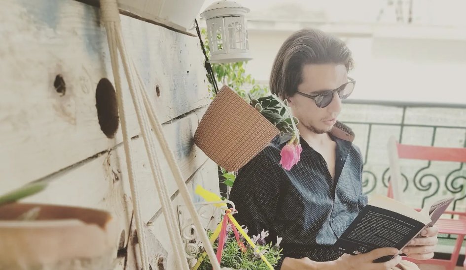 Τραγωδία στη Γραμματικού καθώς έφυγε από τη ζωή ο 25χρονος Παναγιώτης Ασπιώτης του Νικόλαου ύστερα από «μάχη» που έδωσε για την αντιμετώπιση ενός σοβαρού ζητήματος.