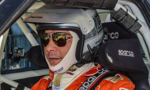 Ο Κωνσταντίνος Παπαχρήστος άφησε την τελευταία του πνοή και την ερχόμενη Δευτέρα, 16 Νοεμβρίου 2025 στην Άρτα θα τελεστεί η Εξόδιος Ακολουθία του 45χρονου.