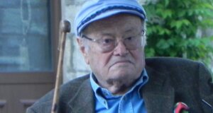 Ο Νίκος Παπανικολάου δεν είναι ανάμεσά μας, έφυγε από τη ζωή σε ηλικία 99 ετών - Θλίψη στη Ναυπακτία για την απώλειά του, γυναικολόγος της Αλίκης Βουγιουκλάκη.