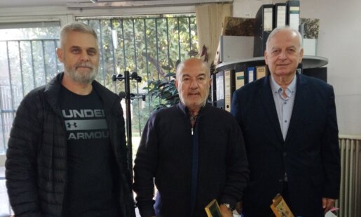 Ο  Γεώργιος Λεχουρίτης ως Πρόεδρος του Ινστιτούτου Καταναλωτών Ελλάδος επισκέφθηκε τα γραφεία του Συλλόγου Πολυτέκνων Αγρινίου και Περιχώρων.