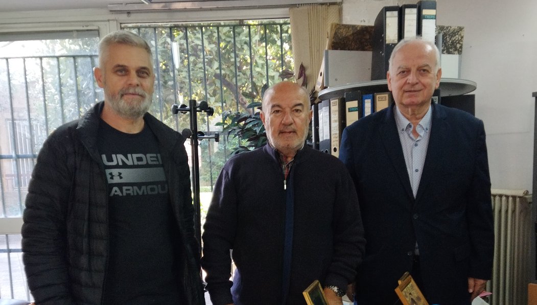 Ο  Γεώργιος Λεχουρίτης ως Πρόεδρος του Ινστιτούτου Καταναλωτών Ελλάδος επισκέφθηκε τα γραφεία του Συλλόγου Πολυτέκνων Αγρινίου και Περιχώρων.