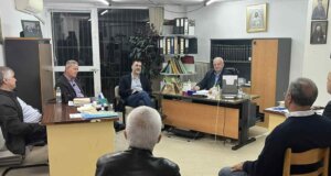 Η Περιφερειακή Παράταξη του Σπύρου Σκιαδαρέση γνωστοποίησε τη συνάντηση που είχε μέσω αντιπροσωπείας με τον Σύλλογο Πολύτεκνων Αγρινίου και Περιχώρων.