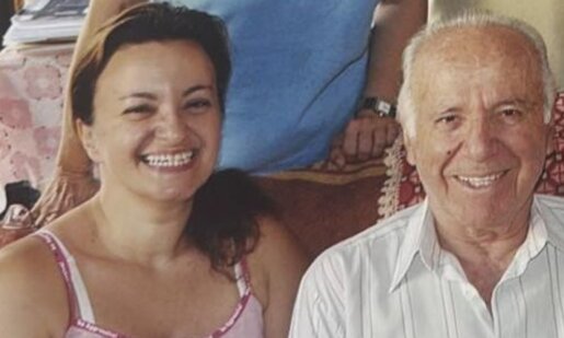 Ο Ιωάννης Ανδρίκουλας του Φωτίου άφησε την τελευταία του πνοή σε ηλικία 86 ετών και η Αμφιλοχία πενθεί, συγκινεί η ανάρτηση της κόρης του για την απώλειά του.