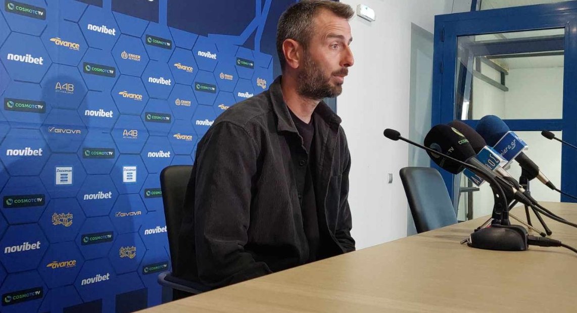 Ο Στέλιος Μαλεζάς μετά τη 10η Αγωνιστική της SL1 και την ήττα με 3-0 στο Αγρίνιο στάθηκε στα λάθη που έκανε η ομάδα του στα καλά σημεία του παιχνιδιού.