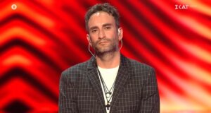 Κι όμως ο Κωνσταντίνος Κωμοδρόμος από τη Λάρνακα της Κύπρου  κατέκτησε «The Voice of Greece» του 2025 μετά την πρόκριση που του έδωσε ο Αγρινιώτης Κωστής Μαραβέγιας!