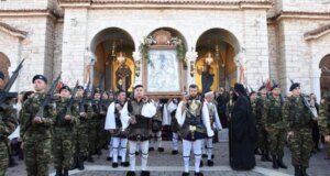 Στο Μεσολόγγι το πρωί της Παρασκευής, 12 Δεκεμβρίου 2025 με λαμπρότητα και θρησκευτική ευλάβεια τελέστηκε ο Εορτασμός του Πολιούχου της Ιερής Πόλης, Αγίου Σπυρίδωνος.