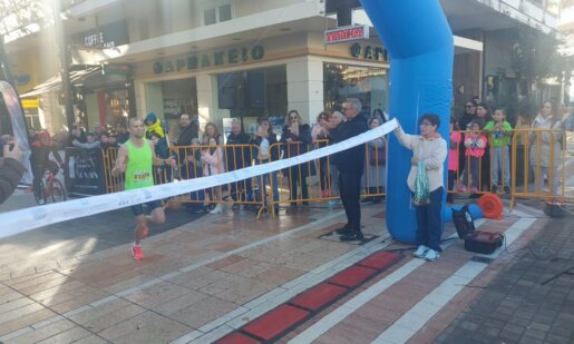 Στο Αγρίνιο την 7η Δεκεμβρίου έλαβε χώρα ο 17ος Ημιμαραθώνιος «Μιχάλης Κούσης» - Πρωτιές για το ζεύγος Σεμένοβιτς στη 2η και 3η θέση τα αδέρφια Σταμούλη.