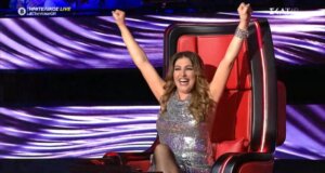 Ο Θοδωρής Κουτσουπιάς είναι ο Αγρινιώτης που μία ώρα μετά τα μεσάνυκτα προκρίθηκε πανηγυρικά στον Μεγάλο Τελικό του «The Voice of Greece»!