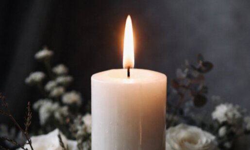 Ο Επαμεινώνδας Τσούμας «έφυγε» σε ηλικία 65 ετών και στο άκουσμα της θλιβερής είδησης πενθούν άπαντες σε Αγρίνιο και Ξηρόμερο για τον πατέρα δύο παιδιών.