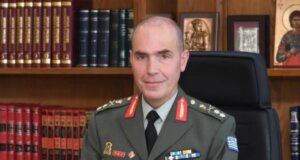 Ο Θερμιώτης Διοικητής της Στρατιωτικής Σχολής Ευελπίδων Αναστάσιος Πολύχρονος προήχθη σε Αντιστράτηγο, όπως έκανε γνωστό ο Δήμαρχος Σπύρος Κωνσταντάρας.