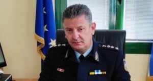 Ο Δημήτρης Γαλαζούλας είναι ο Αστυνομικός Διευθυντής Ακαρνανίας που αποστρατεύεται με τον βαθμό του Υποστράτηγου, ηγείτο της Τοπικής Αστυνομίας από το 2020.