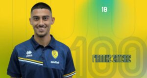 Ο Παναιτωλικός κινείται μεταγραφικά στη Stoiximan SL1 αφού το απόγευμα της Παρασκευής (02/01) ανακοινώθηκε ο Γιάννης Σατσιάς, υπέγραψε έως το καλοκαίρι του 2027!