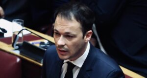 Ο Μίλτος Ζαμπάρας, Βουλευτής Αιτωλοακαρνανίας του ΣΥ.ΡΙΖ.Α. - Προοδευτική Συμμαχία, αναρωτιέται για το «ποιος φοβάται την αλήθεια για το νερό;»