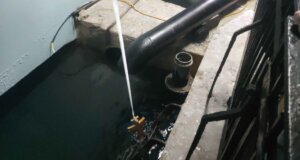 Τα Θεοφάνια του 2026 εορτάστηκαν και στην πόλη του Αγρινίου με την κατάδυση του Τίμιου Σταυρού στη Δεξαμενή του Παλαιού Αγίου Χριστοφόρου μετά τη Δοξολογία στον Νέο.