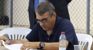 Στην περιβόητη μάζωξη που αποδείχθηκε... φιάσκο (8 Πρόεδροι και 6 Εκπρόσωποι) συμμετείχε και ο Πρόεδρος της Ε.Π.Σ. Αιτωλοακαρνανίας, Τάκης Παπαχρήστος.